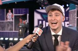 來(lái)看(kàn)状元弗(fú)拉格五佳球！绝對(duì)不(bù)是(shì)水货，未來(lái)可期