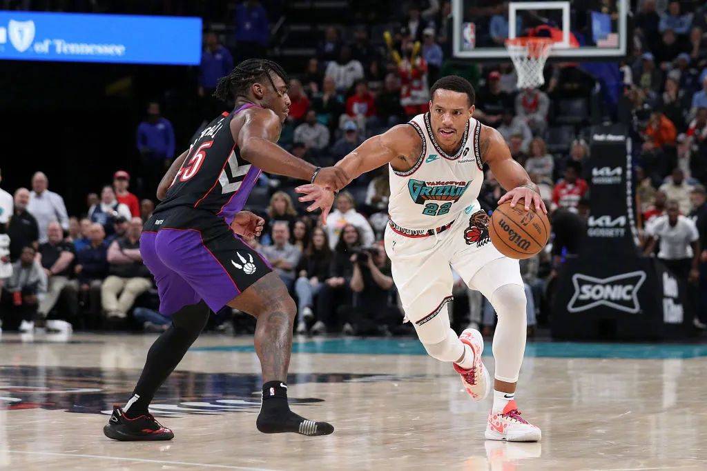 黄蜂 VS 雷霆 NBA比分预测(10月6日NBA直播)