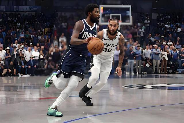 NBA揭幕战！独行侠VS马刺——球迷视角的热血狂潮