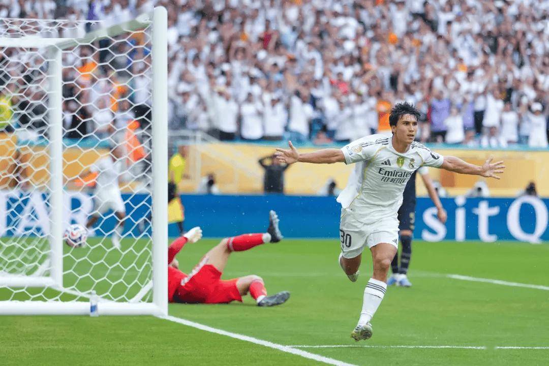 重温高光时刻,世俱杯“十佳球”盘点