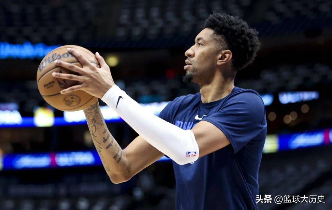 两次膝盖手术!29岁的伍德,还能重返NBA吗?