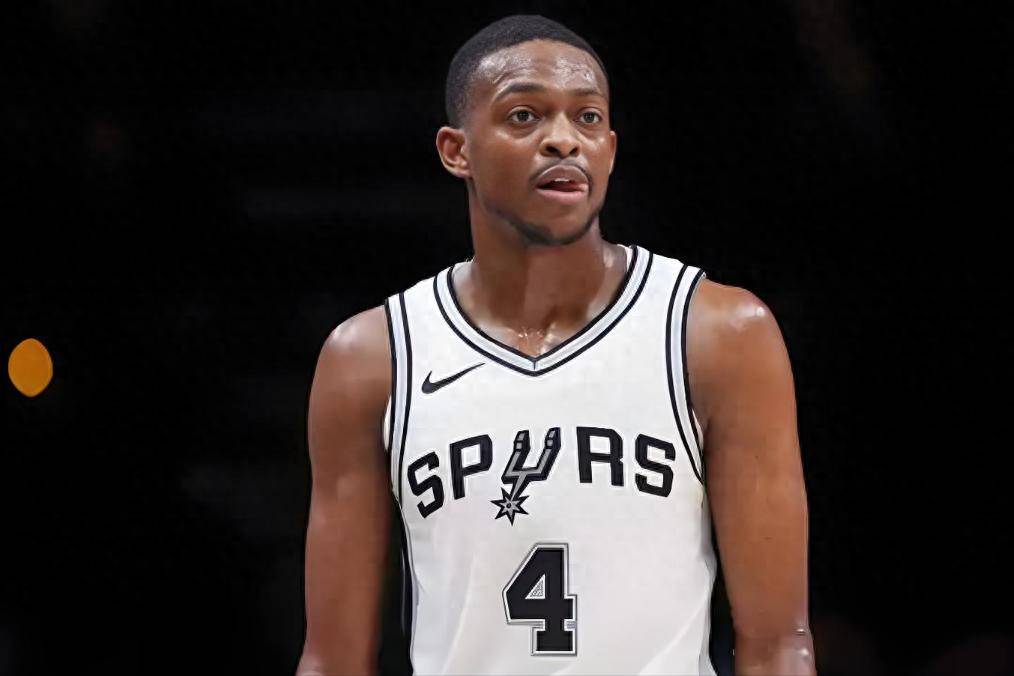 NBA,达龙·福克斯续约评价