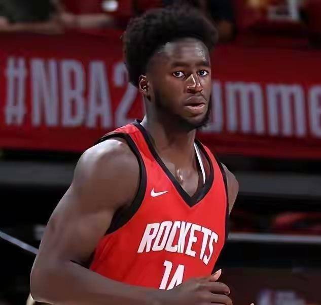 就在凌晨,NBA季前赛传来火箭对阵老鹰新消息,三大对决决定季后赛走势