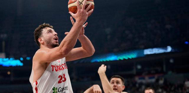 火箭新秀阿尔佩伦·申京实力超群,表现逐渐出色