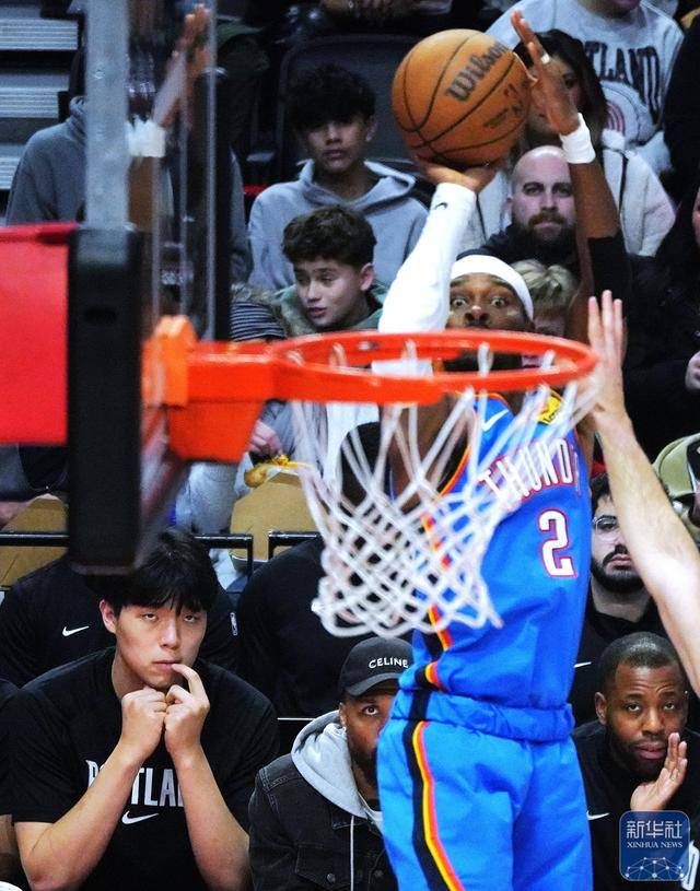 NBA常规赛丨开拓者胜雷霆