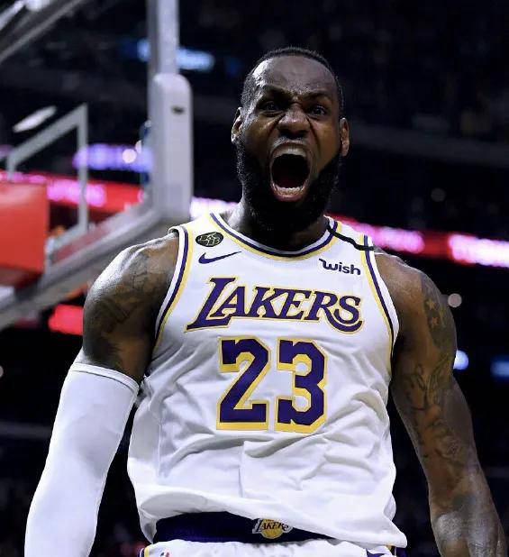 “NBA选秀年份,4位球员引起球队摆烂风波”